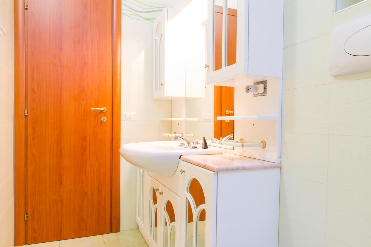 Gaia - Low Cost Studio Cefalù Pokoj fotografie